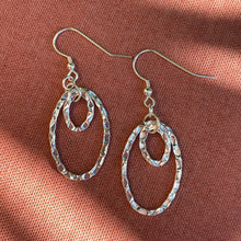 Load image into Gallery viewer, Hammered Silver Double Oval Hoop Earrings