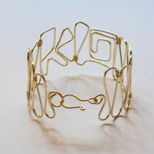 Load image into Gallery viewer, Abstract Wire Bracelet