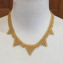 Load image into Gallery viewer, European 4-in-1 Chain Maille Necklace with Triangles