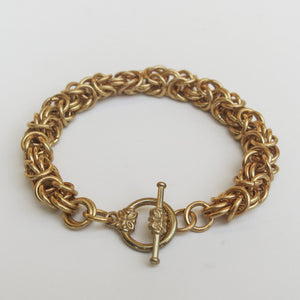Chain Maille Bracelet in Byzantine Weave