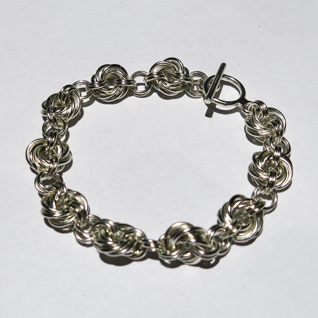 Silver Mobius Chain Maille Bracelet with toggle clasp