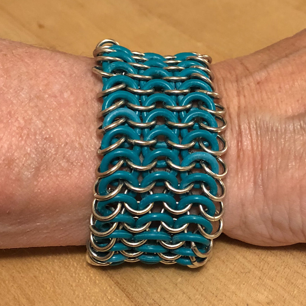 European  4-in-1 Chain Maille Bracelet with Silver Rings and turquoise rubber O-rings