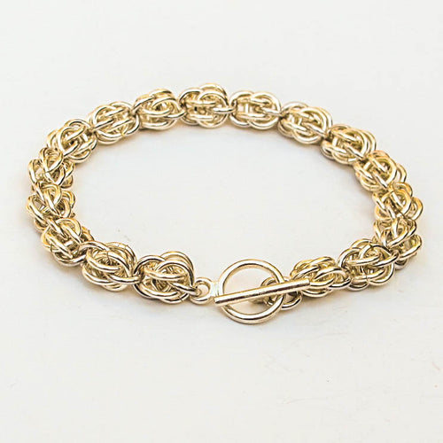 Gold Chain Maille Bracelet in Sweet Pea Weave with toggle clasp