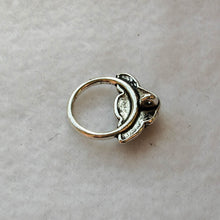 Load image into Gallery viewer, Rose &amp; Leaf Toggle Clasp, Silver, 15mm.