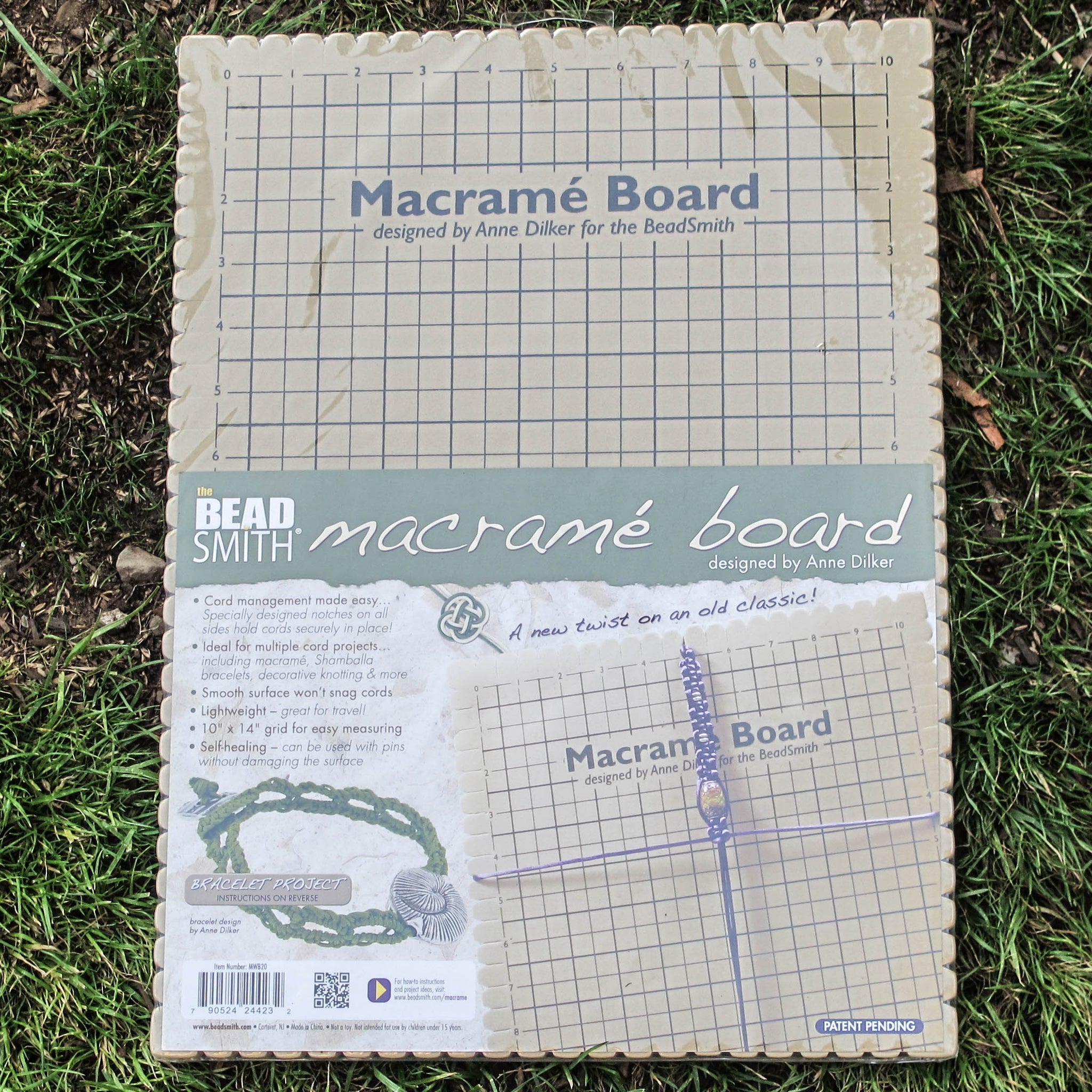 The BeadSmith Mini Macrame Board