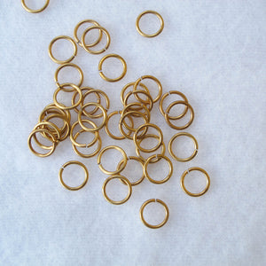 Jump Rings: 4.5mm. outer diameter, 3.2mm. inner diameter, 20-gauge