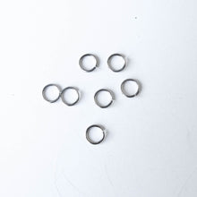 Load image into Gallery viewer, Jump Rings: 8mm. outer diameter, 6mm. inner diameter, 18-gauge