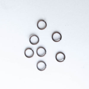 Jump Rings: 4.5mm. outer diameter, 3.2mm. inner diameter, 20-gauge