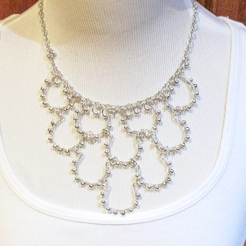 Beaded 10-Loop Wire Loop Necklace, silver