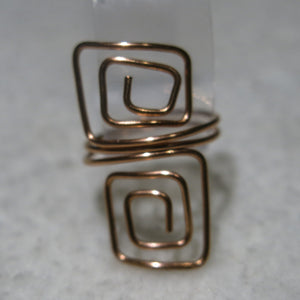 Double Squares Adjustable Wire Ring in Gold