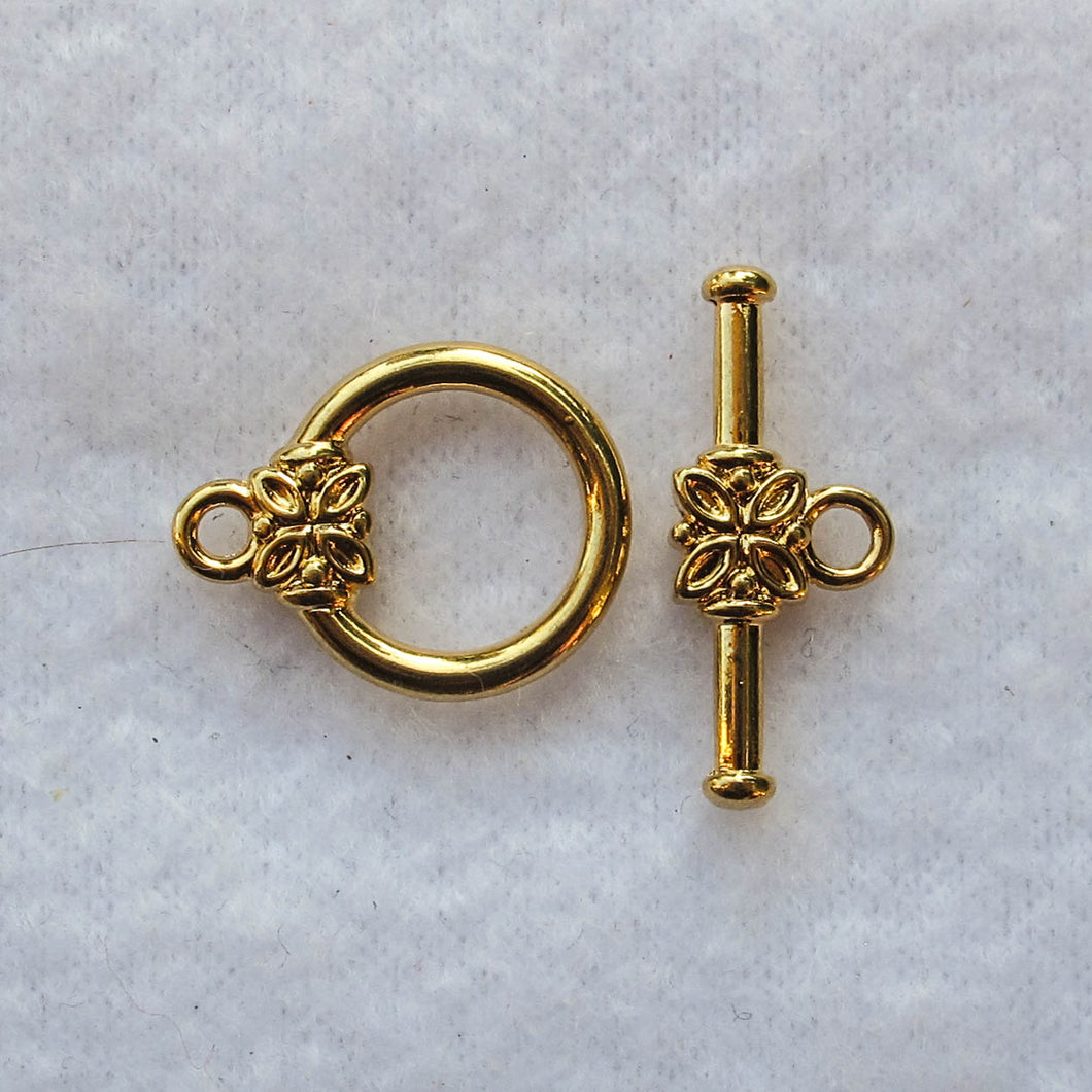 Toggle Clasp with Flower Design, Gold-Plated, 14mm.